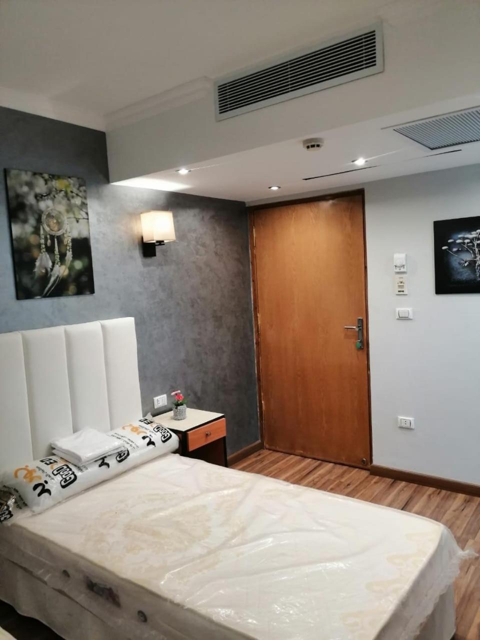 Hekal Mall Studios Kairo Bagian luar foto